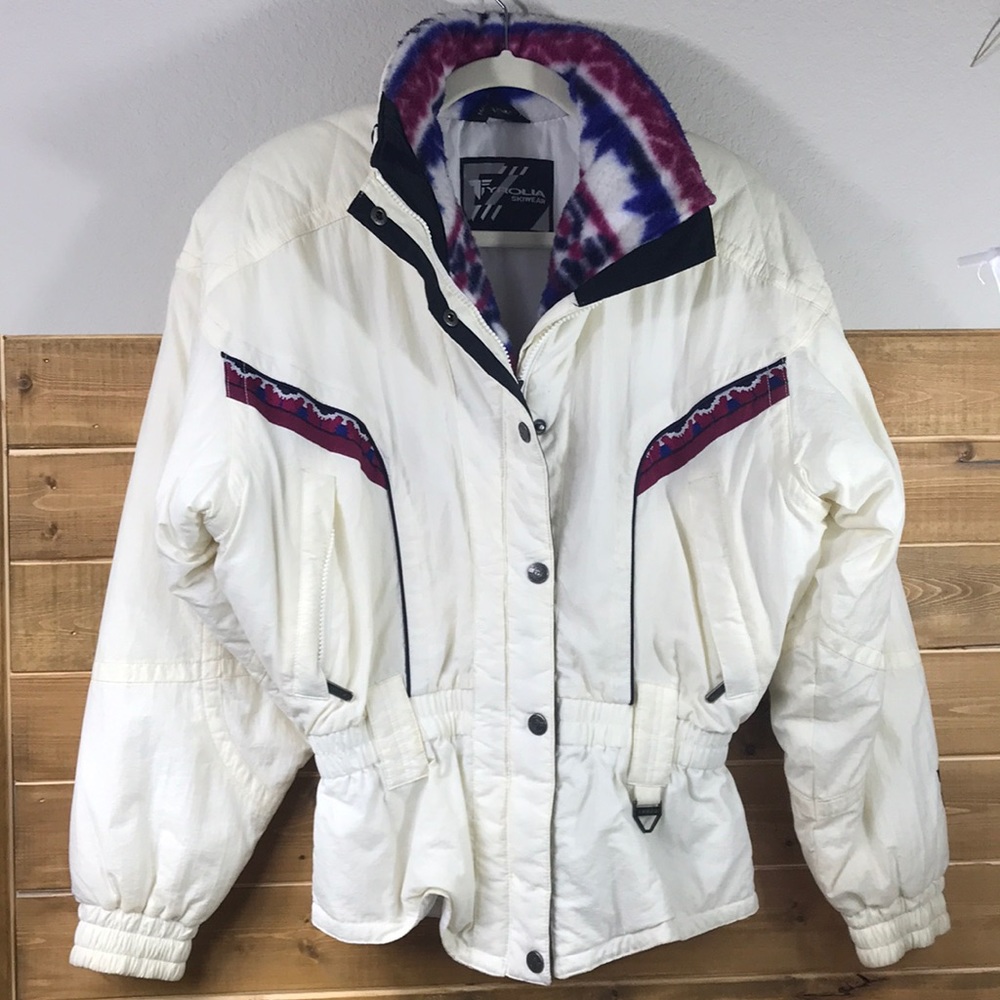 Ski & Snow White Jacket with Purple Accent - Unbranded